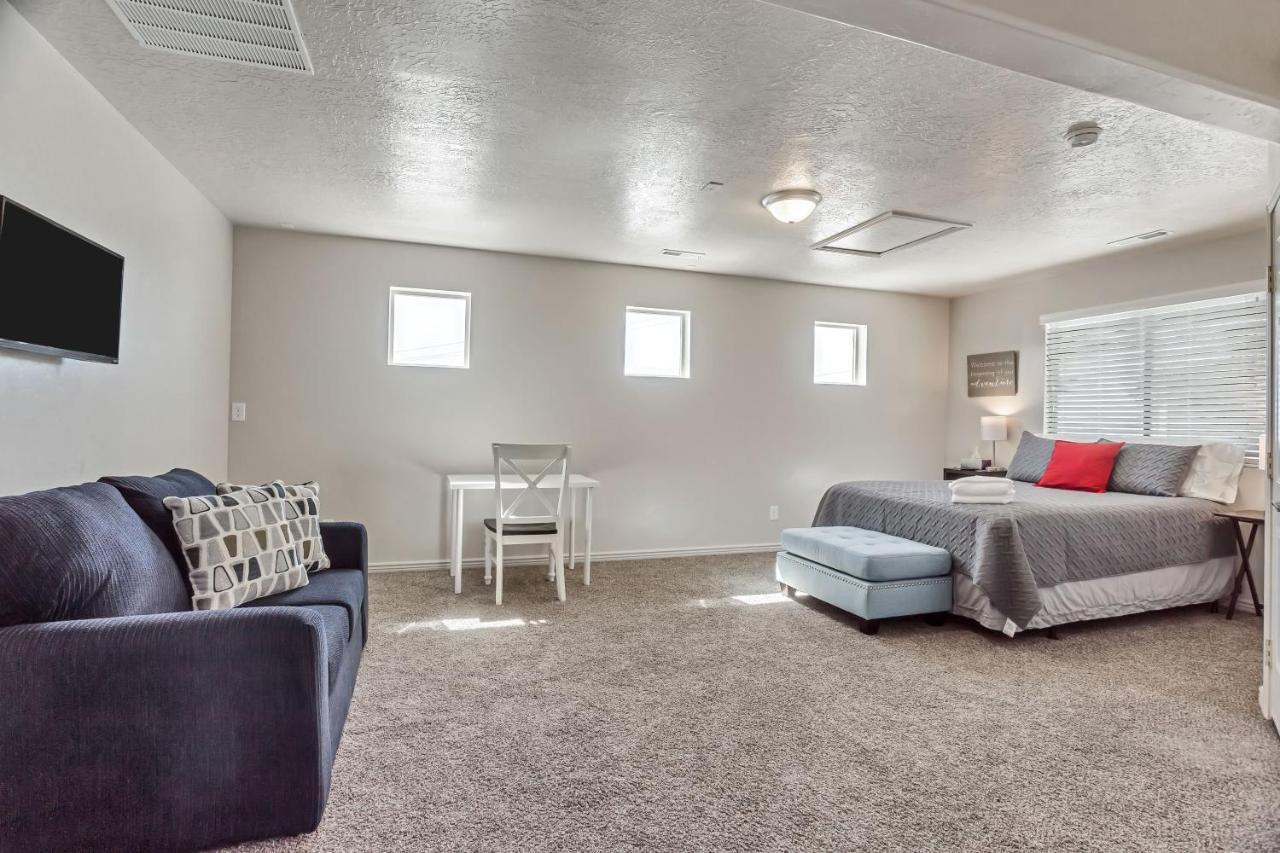 Spacious & New Guesthouse In Orem/Provo 객실 사진